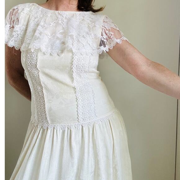 VTG 80s Jessica McClintock Silk Dress Cream White Lace Modern SZ 6-8 Coquette - Picture 7 of 14